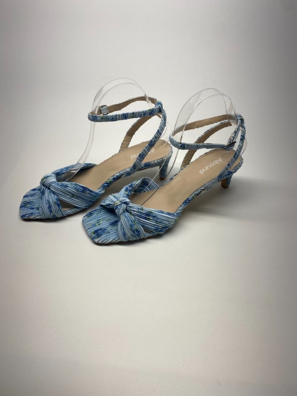 ABOUND Womens Diana Kitten Heel Sandal In Blue Floral Sz 9